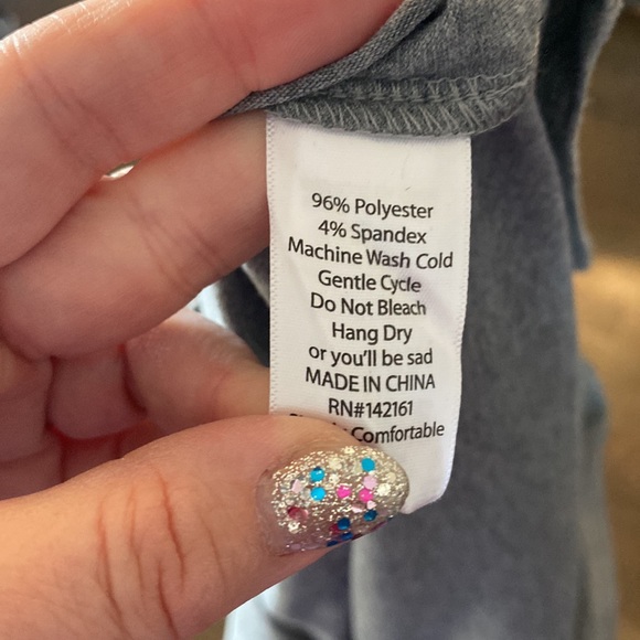 Lularoe Randy T Shirt 3/4 Sleeve Small S New NWT Blue Gray Geometric - Picture 6 of 7